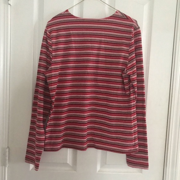 ‼️SALE‼️ Vintage Woman’s Top - Picture 2 of 3